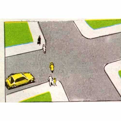 Precizați dacă pietonii care traversează strada din imaginea alăturată, respectă obligațiile stabilite prin legislația rutieră:
